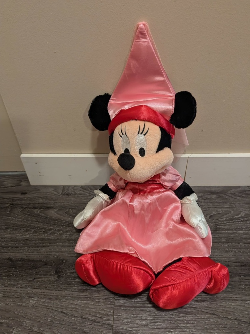 Disney Parks Princess Minnie Mouse Plush